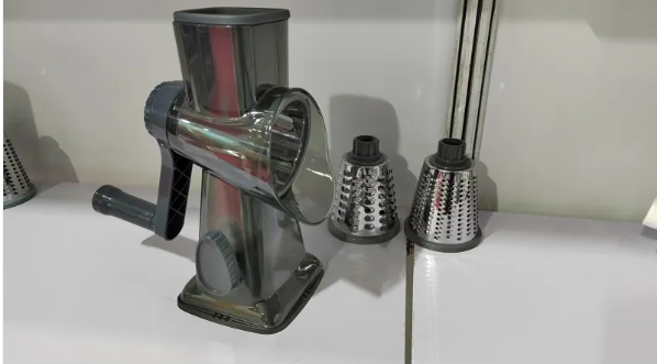 Versatile Kitchen Chopper