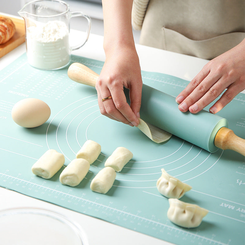 Sturdy Grip Rolling Pin & Expansive Baking Mat